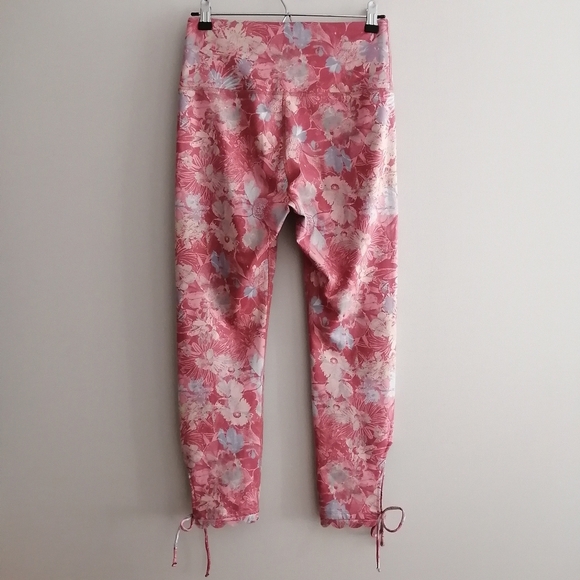 Anthropologie Daily Practice Allie Leggings Pink Floral 7/8 Ankle Tie Medium - Picture 3 of 16